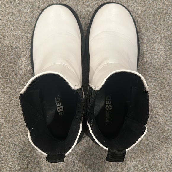 Women’s White Chelsea Boots - Picture 7 of 10